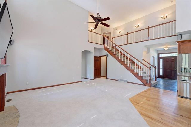 N1030 SPRING VALLEY DRIVE, Hortonville, WI 54944
