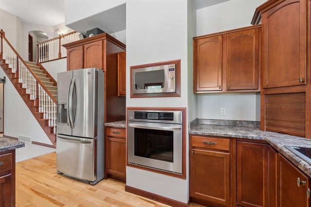 N1030 SPRING VALLEY DRIVE, Hortonville, WI 54944