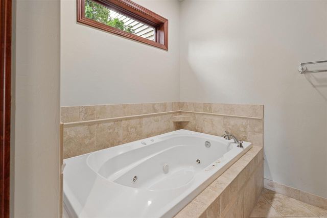 N1030 SPRING VALLEY DRIVE, Hortonville, WI 54944