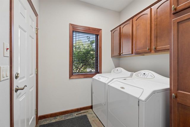 N1030 SPRING VALLEY DRIVE, Hortonville, WI 54944