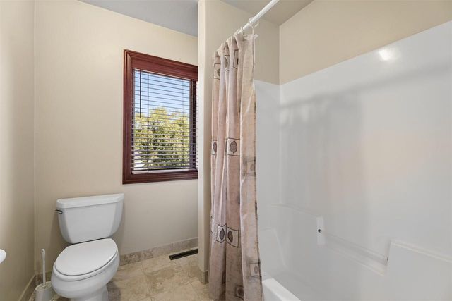 N1030 SPRING VALLEY DRIVE, Hortonville, WI 54944