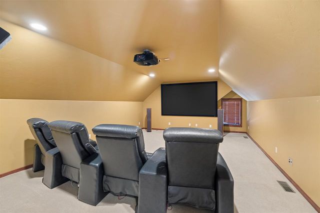 N1030 SPRING VALLEY DRIVE, Hortonville, WI 54944