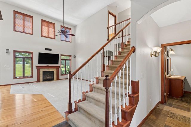 N1030 SPRING VALLEY DRIVE, Hortonville, WI 54944