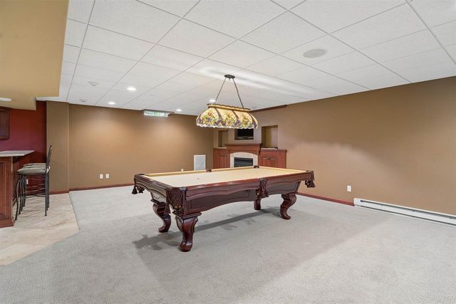 N1030 SPRING VALLEY DRIVE, Hortonville, WI 54944
