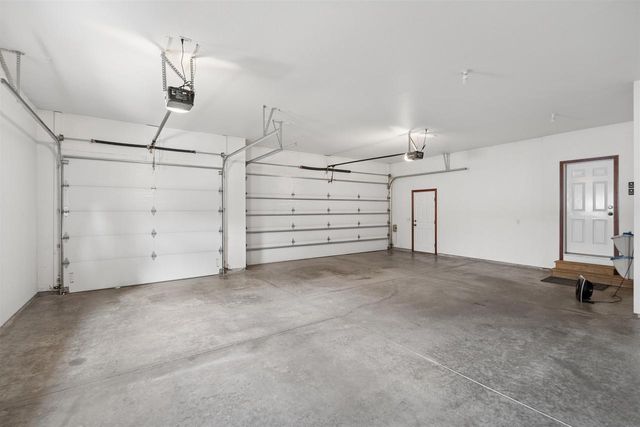 N1030 SPRING VALLEY DRIVE, Hortonville, WI 54944