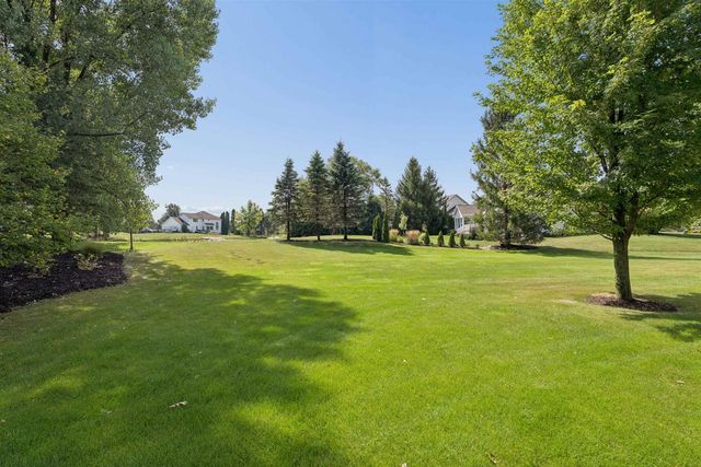 N1030 SPRING VALLEY DRIVE, Hortonville, WI 54944