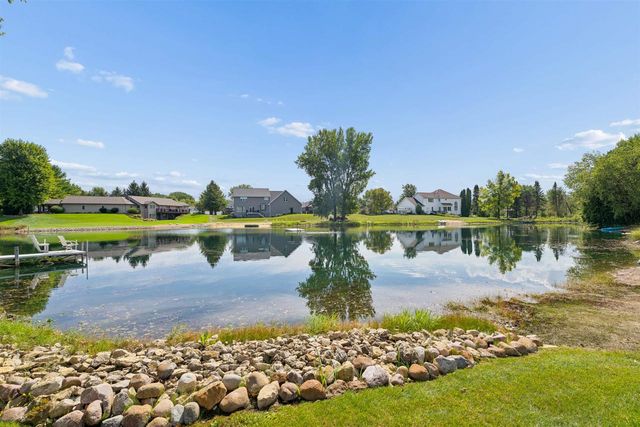 N1030 SPRING VALLEY DRIVE, Hortonville, WI 54944