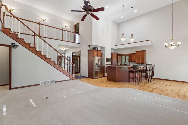 N1030 SPRING VALLEY DRIVE, Hortonville, WI 54944