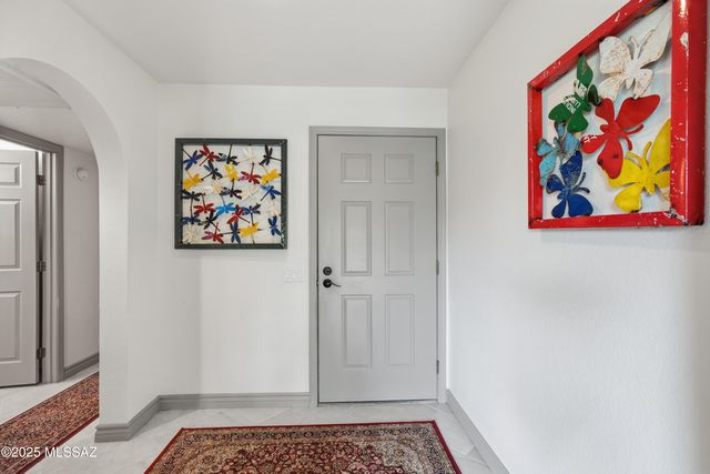 14014 N Green Tree Drive, Oro Valley, AZ 85755