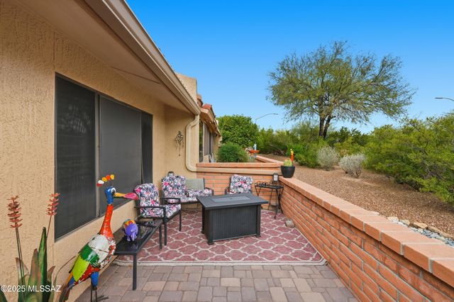 14014 N Green Tree Drive, Oro Valley, AZ 85755