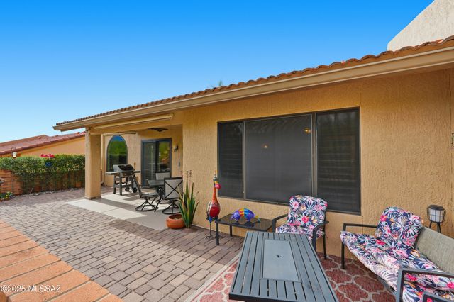 14014 N Green Tree Drive, Oro Valley, AZ 85755