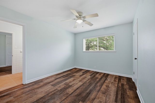 104 Kiowa Drive W, Lake Kiowa, TX 76240