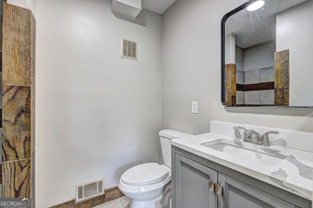 738 Dunaire Way, Jonesboro, GA 30238