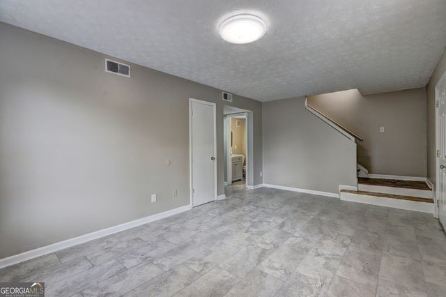 738 Dunaire Way, Jonesboro, GA 30238