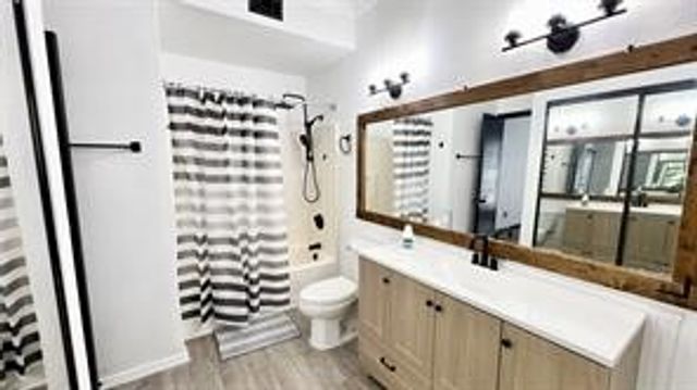 1700 Amelia Court 126, Plano, TX 75075