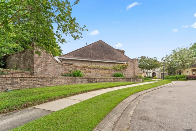 12523 Windermere Oaks Ct, Baton Rouge, LA 70810