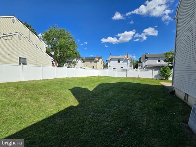 355 LEONARD AVE, Hamilton, NJ 08619