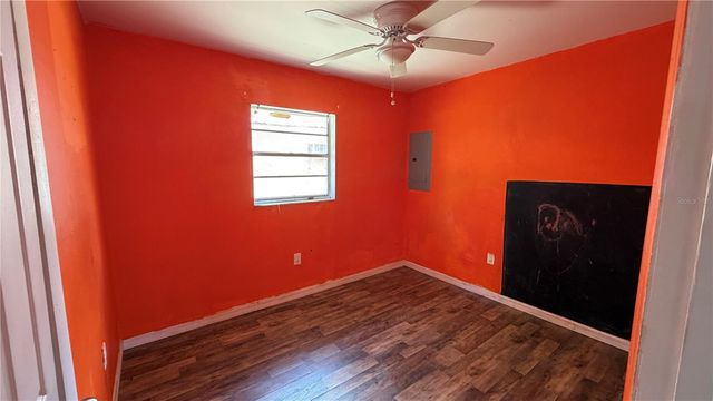 517 HARRIS STREET, Sebring, FL 33870