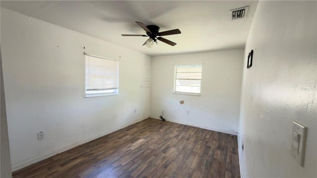 517 HARRIS STREET, Sebring, FL 33870