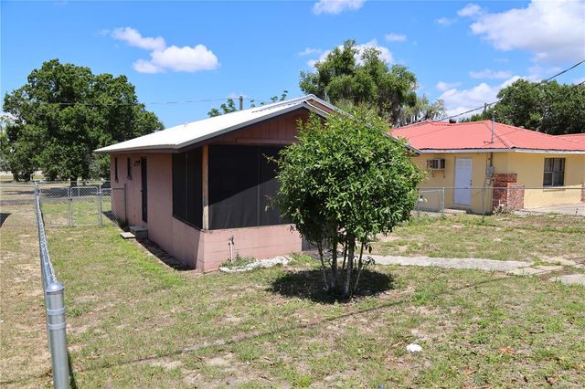 517 HARRIS STREET, Sebring, FL 33870