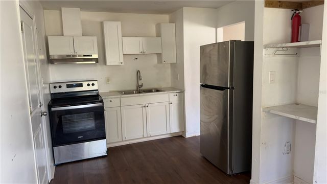 517 HARRIS STREET, Sebring, FL 33870