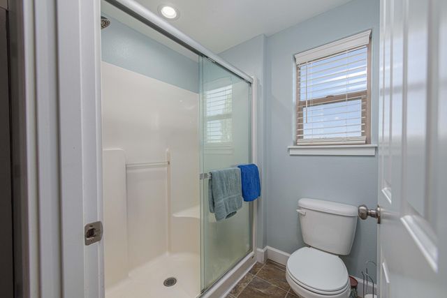 805 NE Redwood Avenue, Redmond, OR 97756