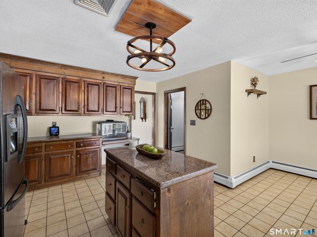 269 Black Hill Road, Plainfield, CT 06374