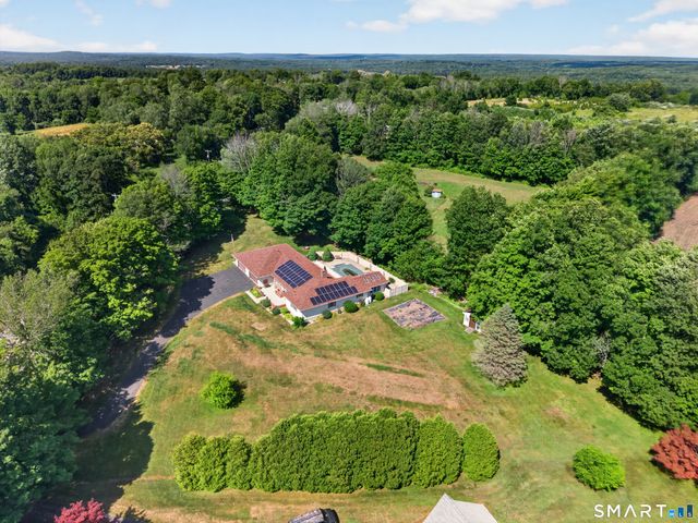 269 Black Hill Road, Plainfield, CT 06374