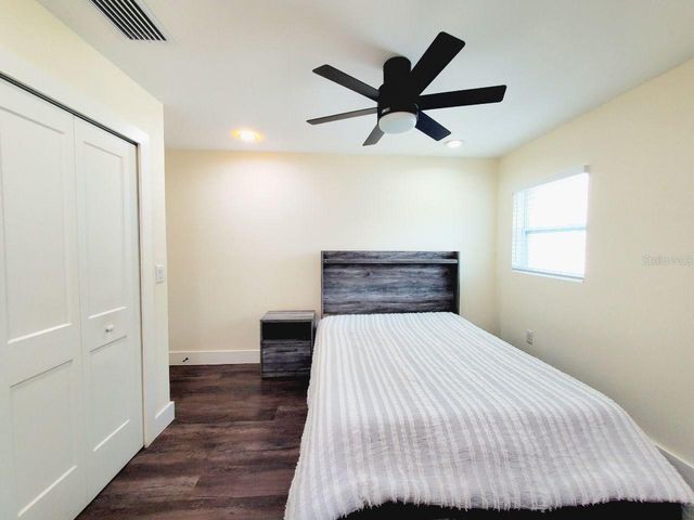 922 W KNOLLWOOD STREET 2, Tampa, FL 33604