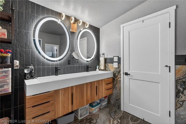 5620 Country Club Avenue, Fort Smith, AR 72903