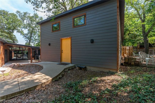 5620 Country Club Avenue, Fort Smith, AR 72903