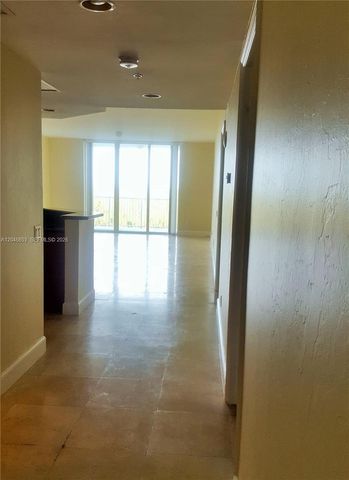 14951 Royal Oaks Lane 1105, North Miami, FL 33181