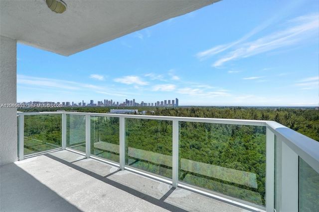 14951 Royal Oaks Lane 1105, North Miami, FL 33181