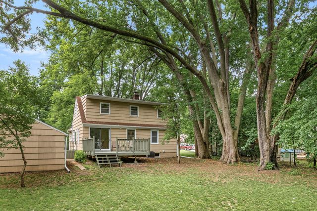 1993 9th Street, White Bear Lake, MN 55110