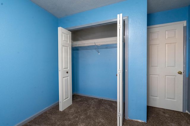 588 Clever Heights Court, Clever, MO 65631