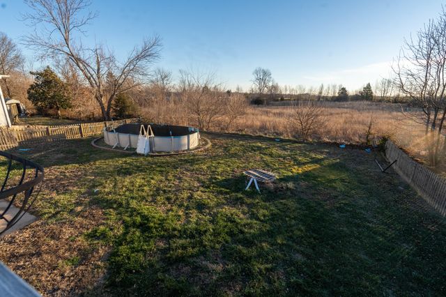 588 Clever Heights Court, Clever, MO 65631