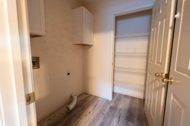 588 Clever Heights Court, Clever, MO 65631