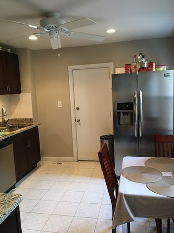 29 Essex 1, Boston, MA 02129