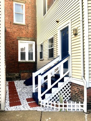 29 Essex 1, Boston, MA 02129