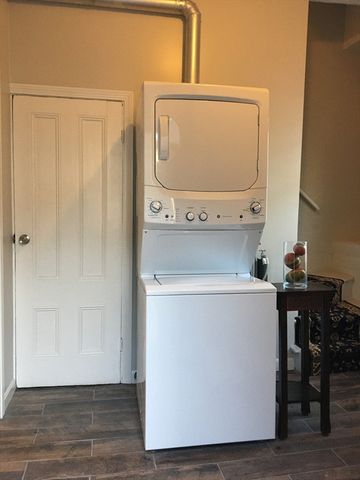 29 Essex 1, Boston, MA 02129