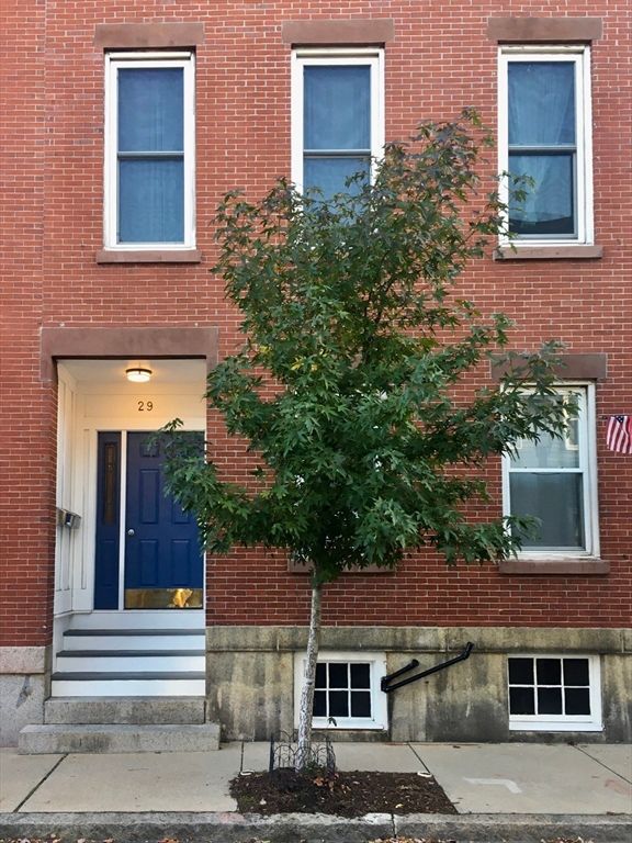 29 Essex 1, Boston, MA 02129