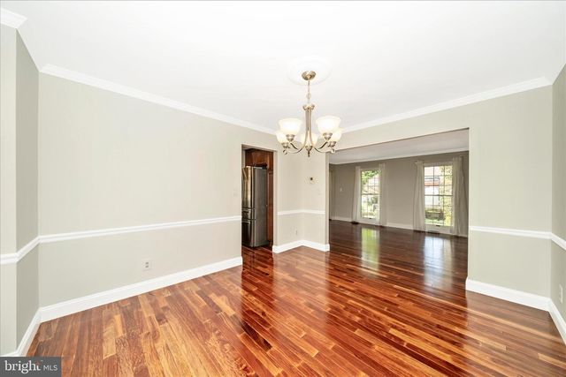 15623 SYCAMORE LN, Rockville, MD 20853