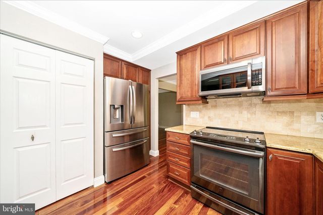 15623 SYCAMORE LN, Rockville, MD 20853