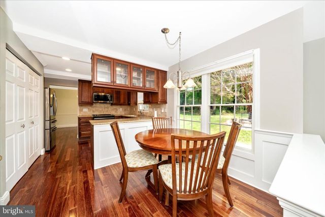 15623 SYCAMORE LN, Rockville, MD 20853