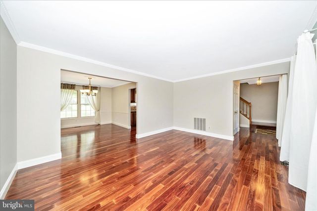15623 SYCAMORE LN, Rockville, MD 20853