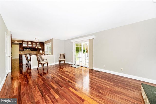 15623 SYCAMORE LN, Rockville, MD 20853