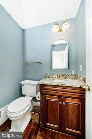 15623 SYCAMORE LN, Rockville, MD 20853