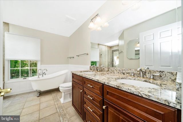 15623 SYCAMORE LN, Rockville, MD 20853