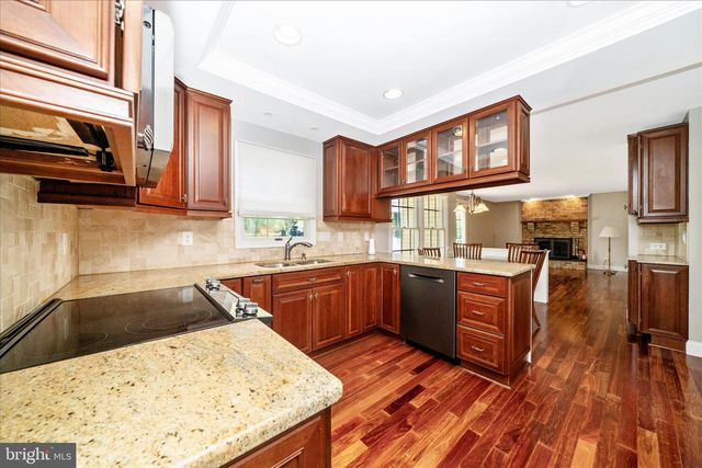 15623 SYCAMORE LN, Rockville, MD 20853