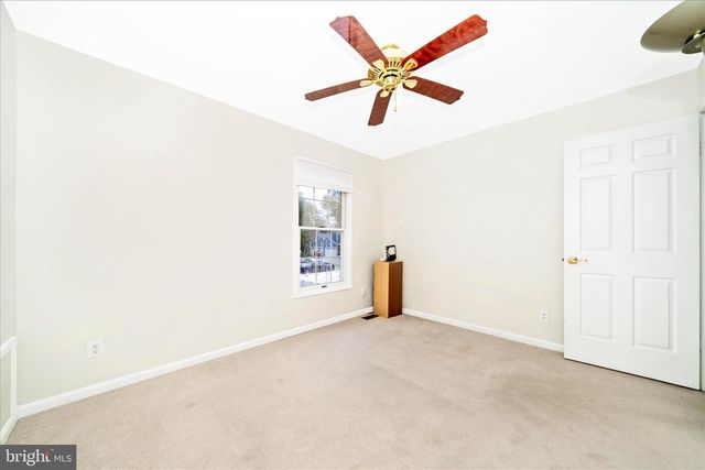 15623 SYCAMORE LN, Rockville, MD 20853